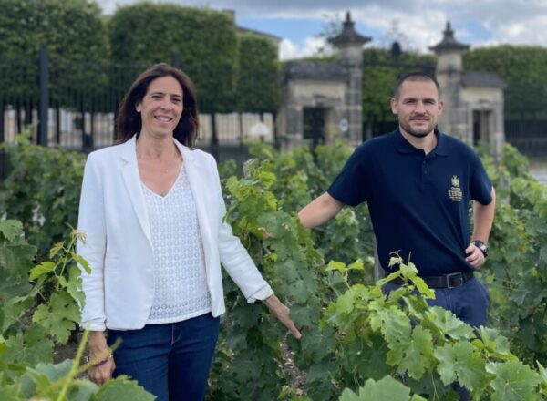 Ci-dessus : Cynthia Capelaere et Romain Beurienne.