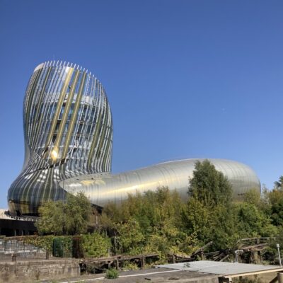 Cité du vin de Bordeaux vue de l'extérieur
