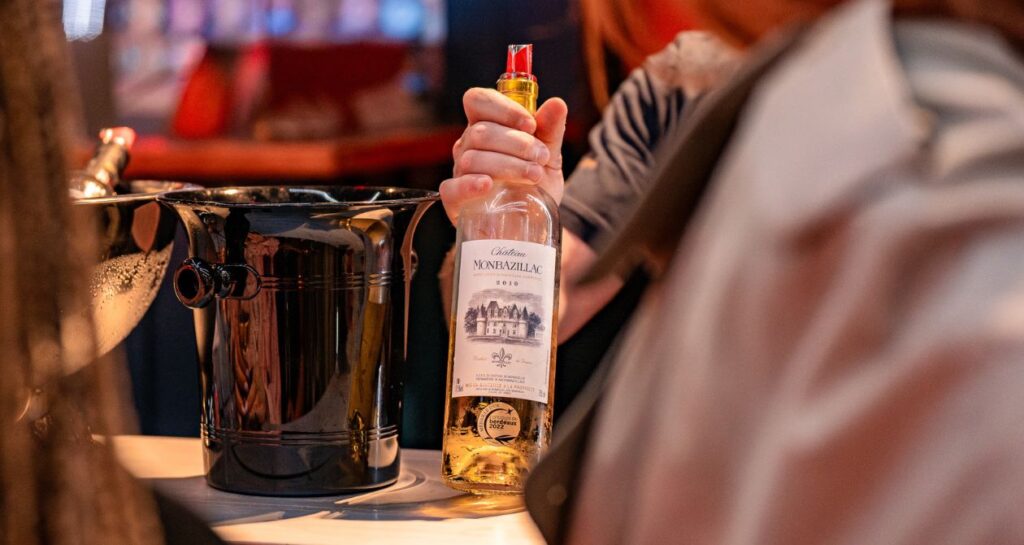 bouteille chateau monbazillac dégustation ©IVBD