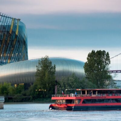les bateaux bordelais et la cité du vin