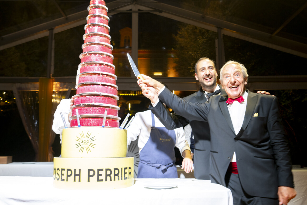 © Michaël Boudot Jean-Claude Fourmon et son fils Benjamin Fourmon célèbrent les 200 ans de la Maison Joseph Perrier