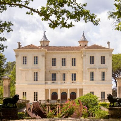 façade chateau d'astros provence