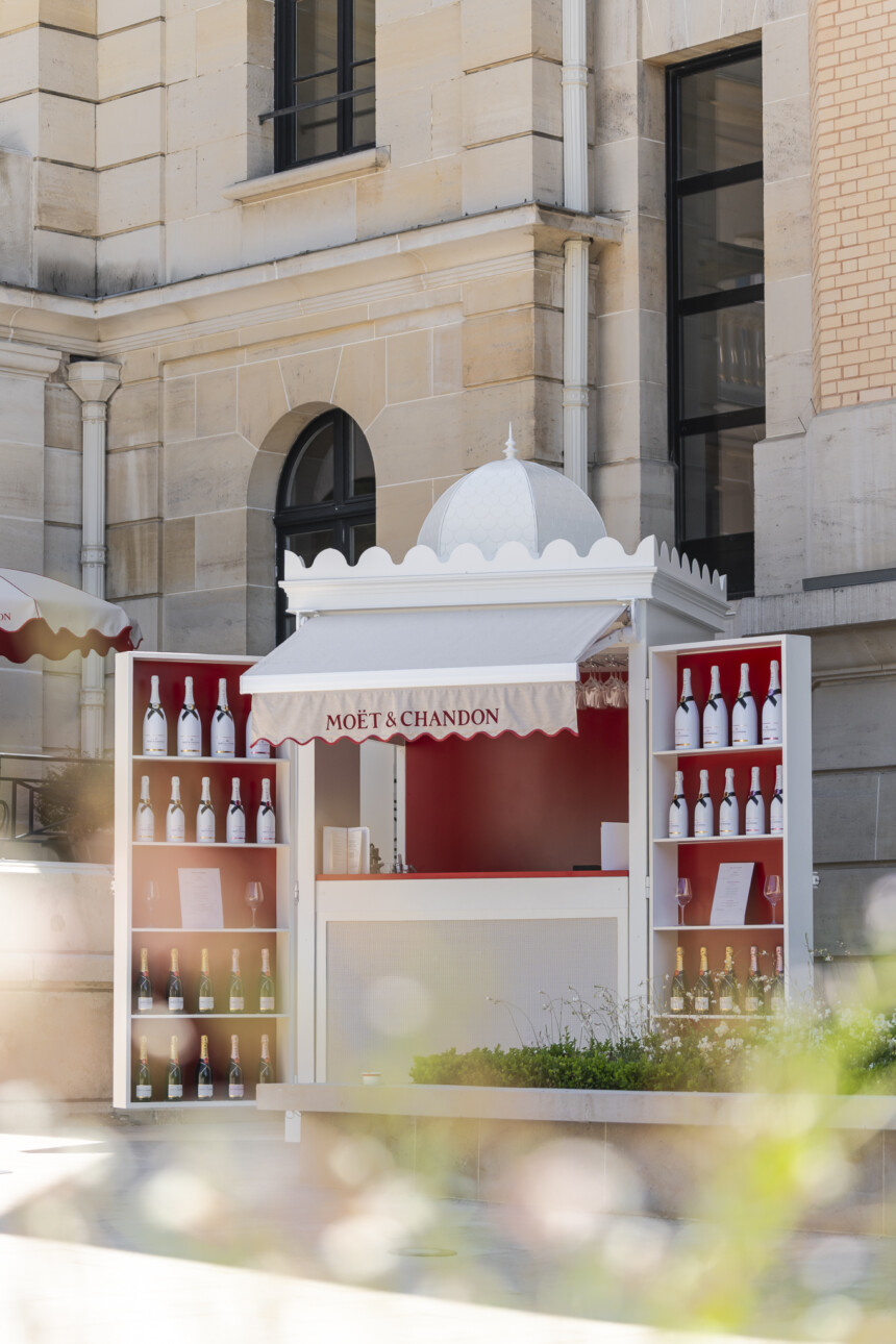 kiosque moët & chandon champagne sur glace