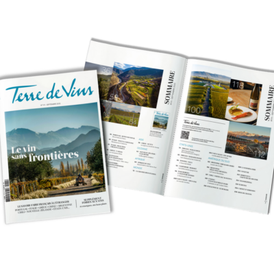 mock up magazine 111
