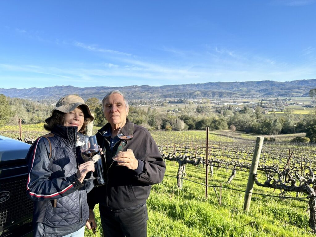 Florence et Daniel dans leur domaine en Napa Valley ©DR