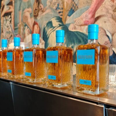 bleu lagon flacon bellevoye perspective