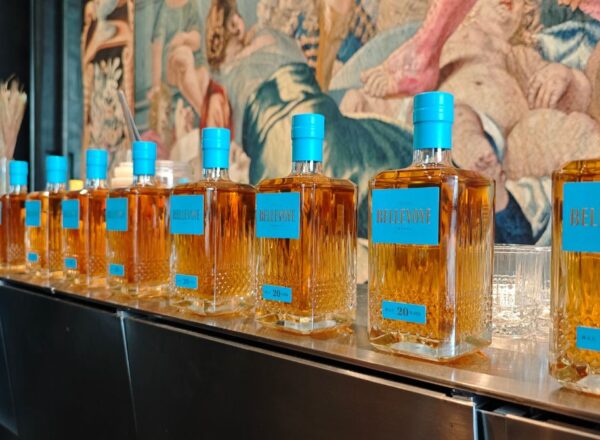 bleu lagon flacon bellevoye perspective