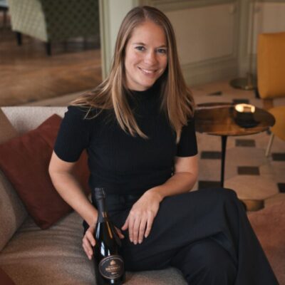 portrait alice tétienne chef de cave champagne henriot cuvée enchanteleurs