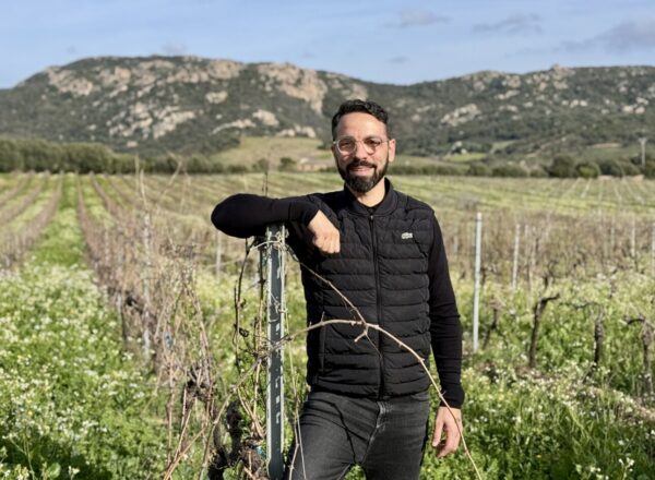 P-A Mondoloni dans les vignes de Tizzano©F.Hermine.