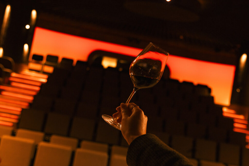 verre de vin vide nuit