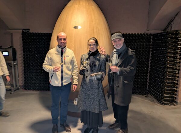 Hugo Drappier, l'écrivaine Amélie Nothomb et Michel Drappier