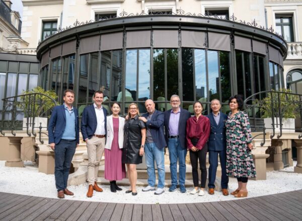 Les membres du jury de la 2ème édition du BOVA : Yves Tesson, Tyson Stelzer, Yuri Shima, Essi Avellan, Alberto Lupetti, Jordi Melendo, Claire Nesbitt, Peter Liem, Anne Krebiehl